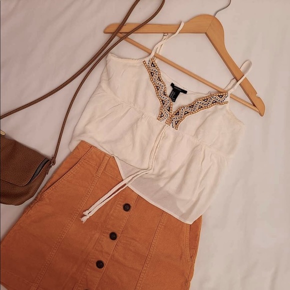 ❣️3/$30 Forever 21 White Crop Top - Picture 2 of 5